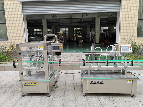 全套香麻醬料灌裝機生產(chǎn)線實拍