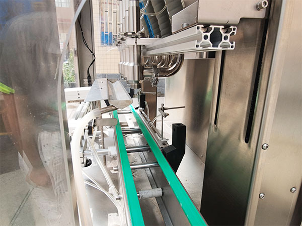 河南香辣醬灌裝機