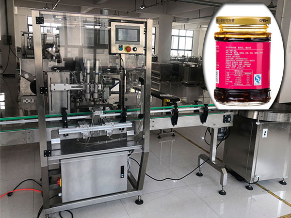 雙頭醬料灌裝生產線實拍圖