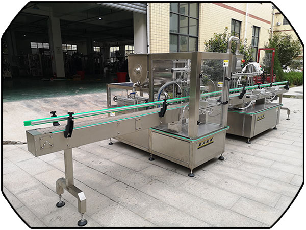 多功能香辣醬灌裝機流水線實拍圖